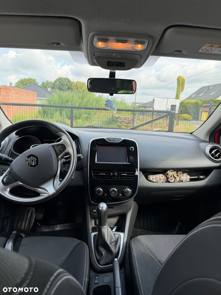 Renault Clio - 5