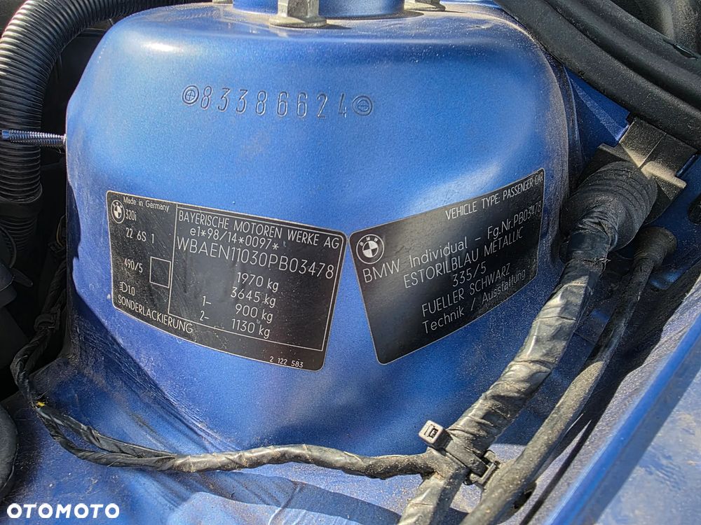 BMW Seria 3 320i Edition Sport - 16