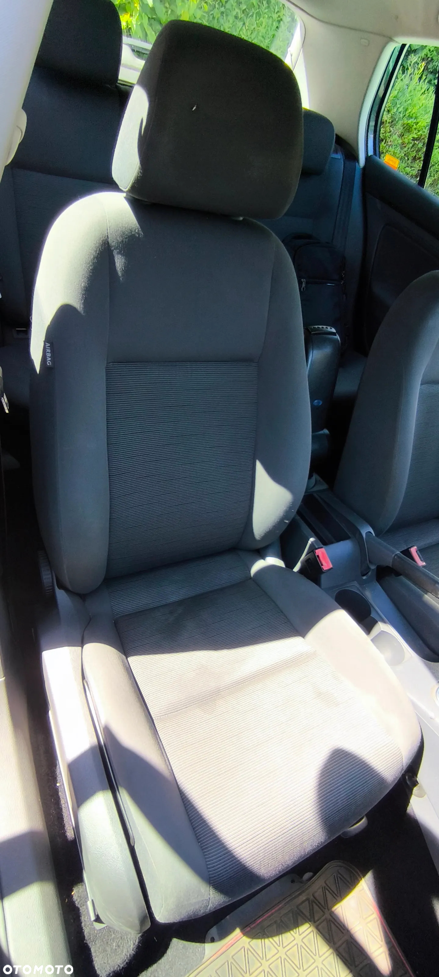 Volkswagen Golf V 1.4 Comfortline - 10