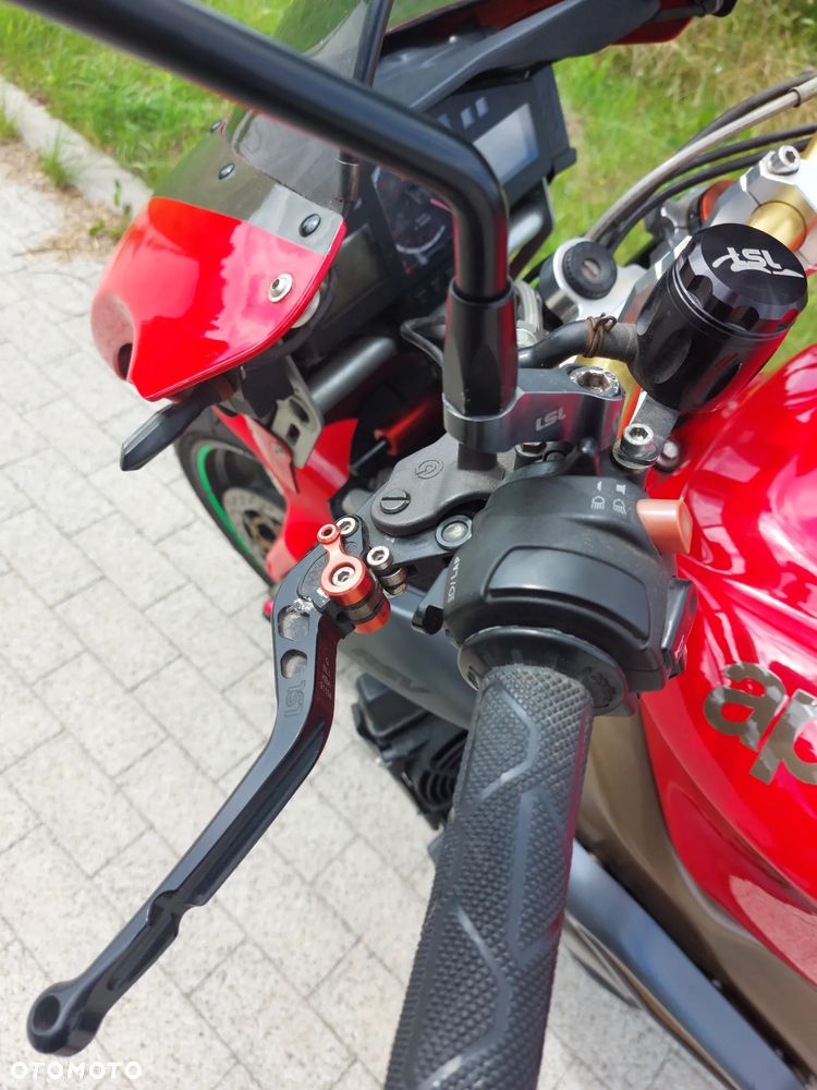 Aprilia RSV - 7