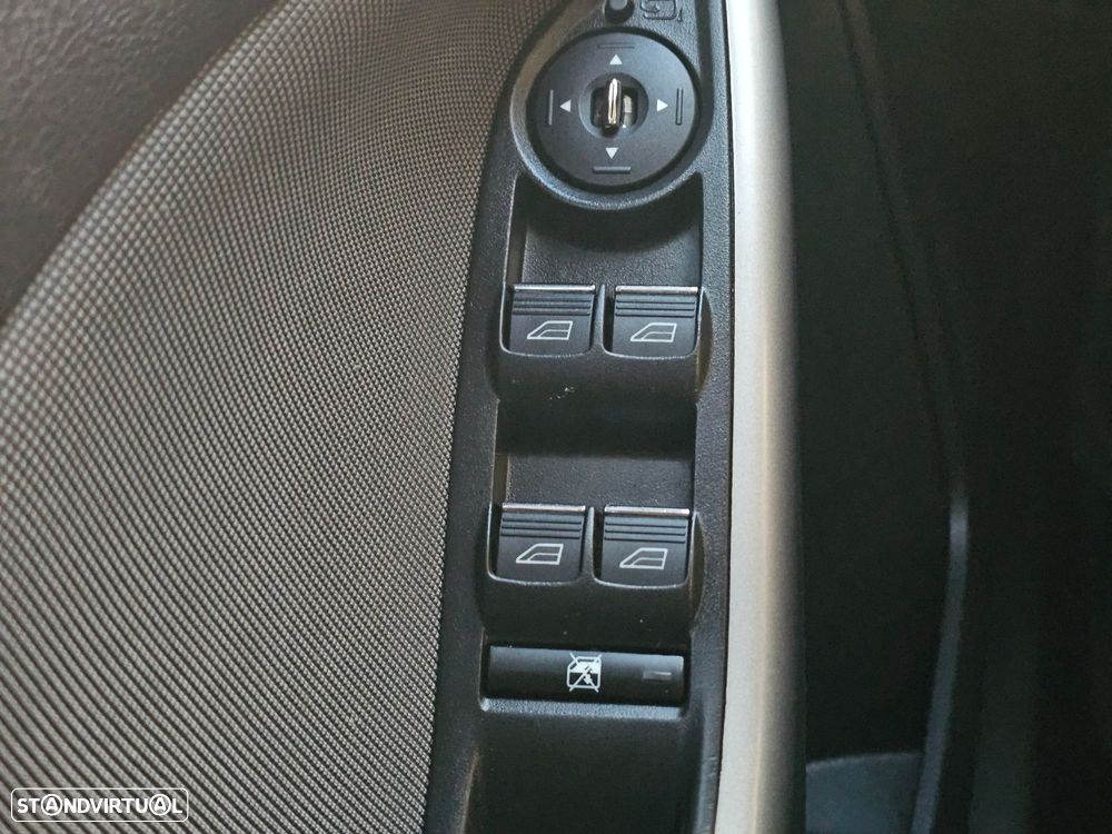 Ford Focus SW 1.6 TDCi Titanium Best Econetic - 23