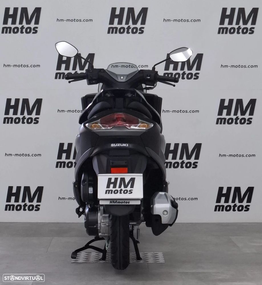 Suzuki Burgman 125 STREET - 5