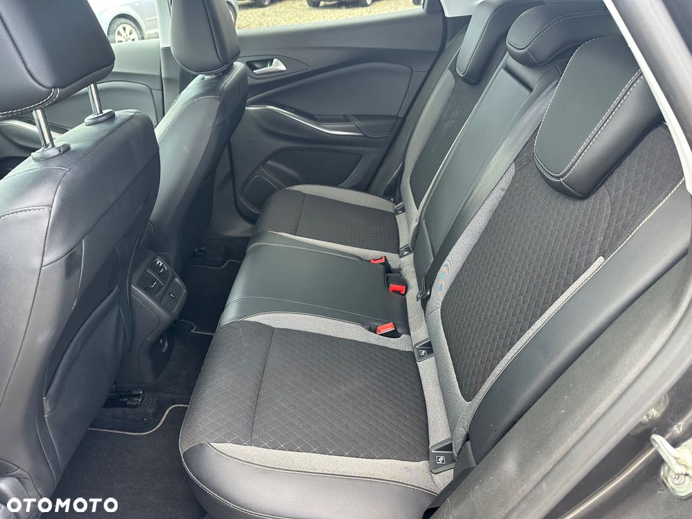 Opel Grandland X - 10