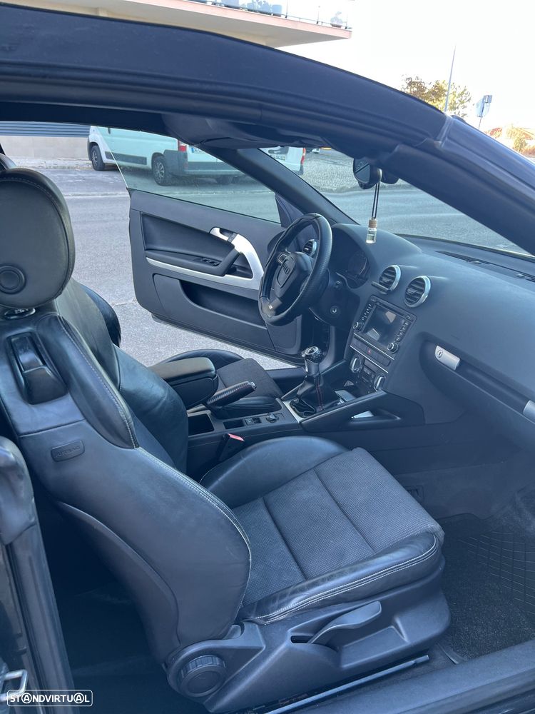 Audi A3 Cabrio 1.6 TDi S-line - 30