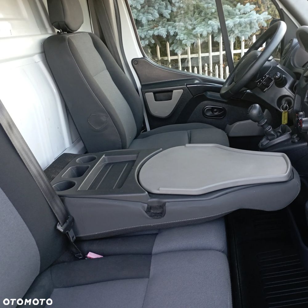 Renault Master - 22