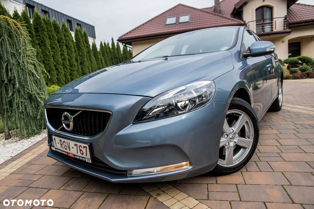 Volvo V40 T2 Drive-E Kinetic - 1
