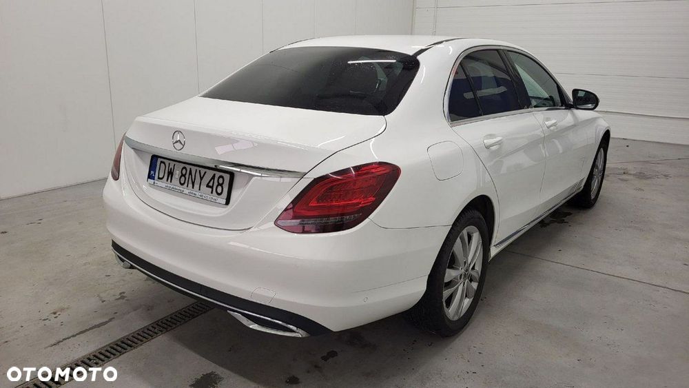 Mercedes-Benz Klasa C 200 4MATIC 9G-TRONIC - 6