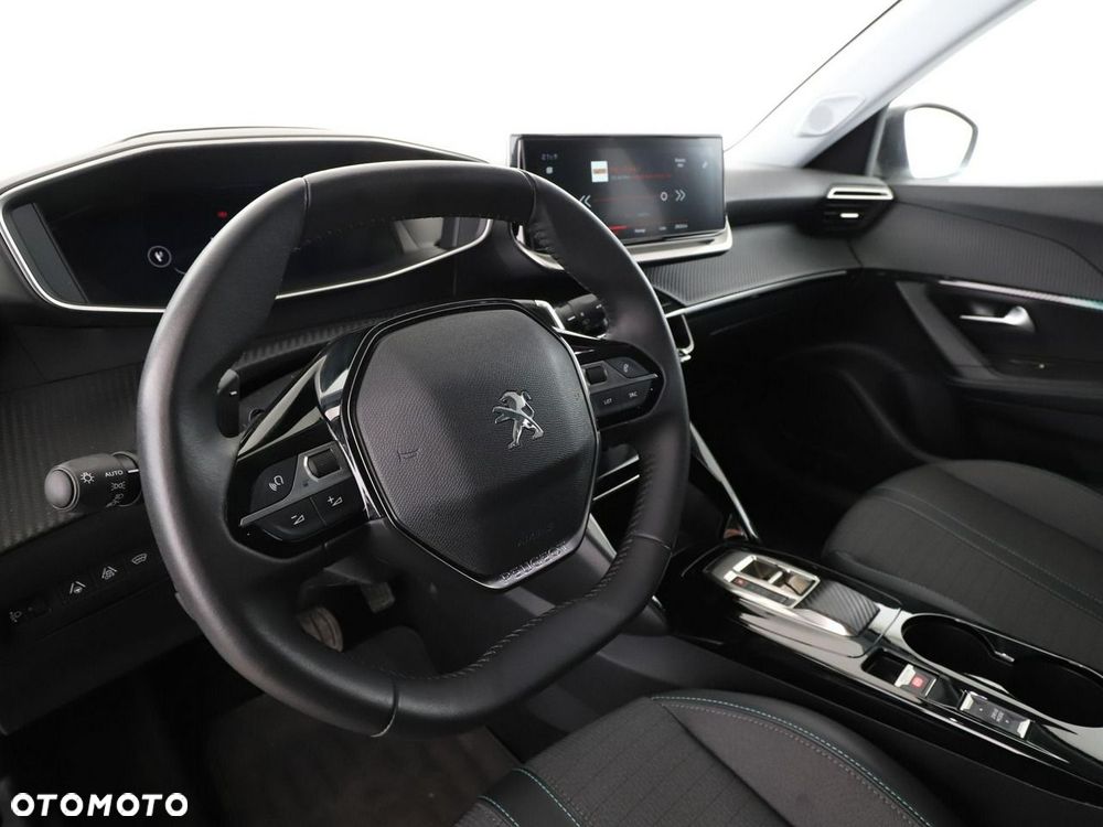 Peugeot 2008 PureTech 130 EAT8 Allure - 15