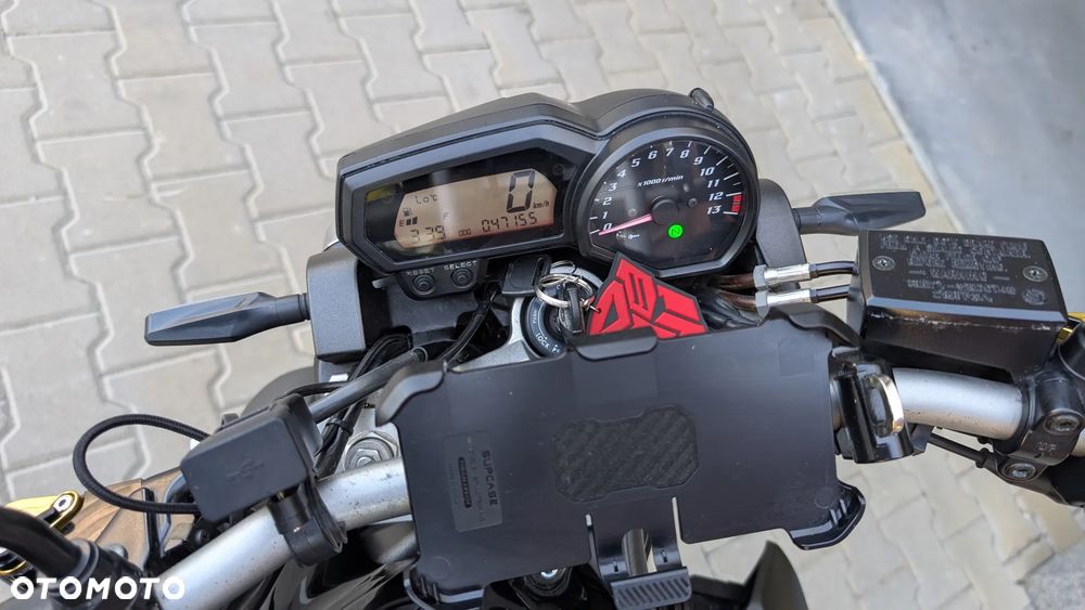 Yamaha FZ - 6