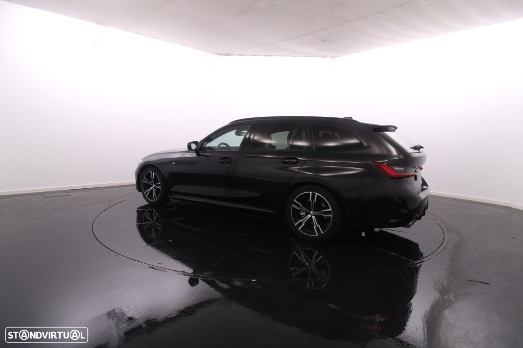 BMW 320 d Touring Pack M Auto - 4