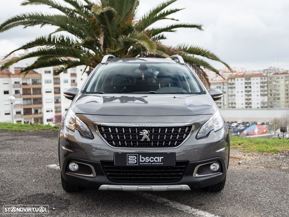Peugeot 2008 1.2 PureTech Allure EAT6 - 3