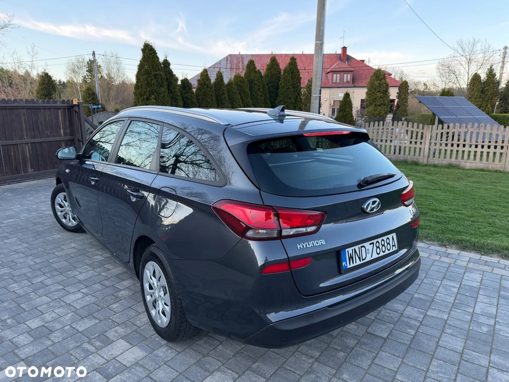 Hyundai i30 1.5 DPI Modern - 2