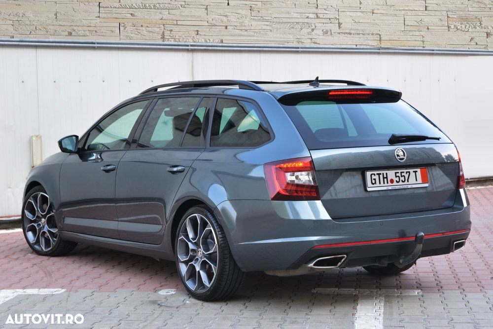 Skoda Octavia 2.0 TDI (Green tec) DSG RS - 3