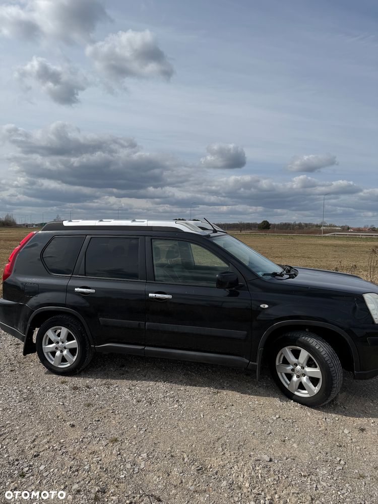 Nissan X-Trail - 2