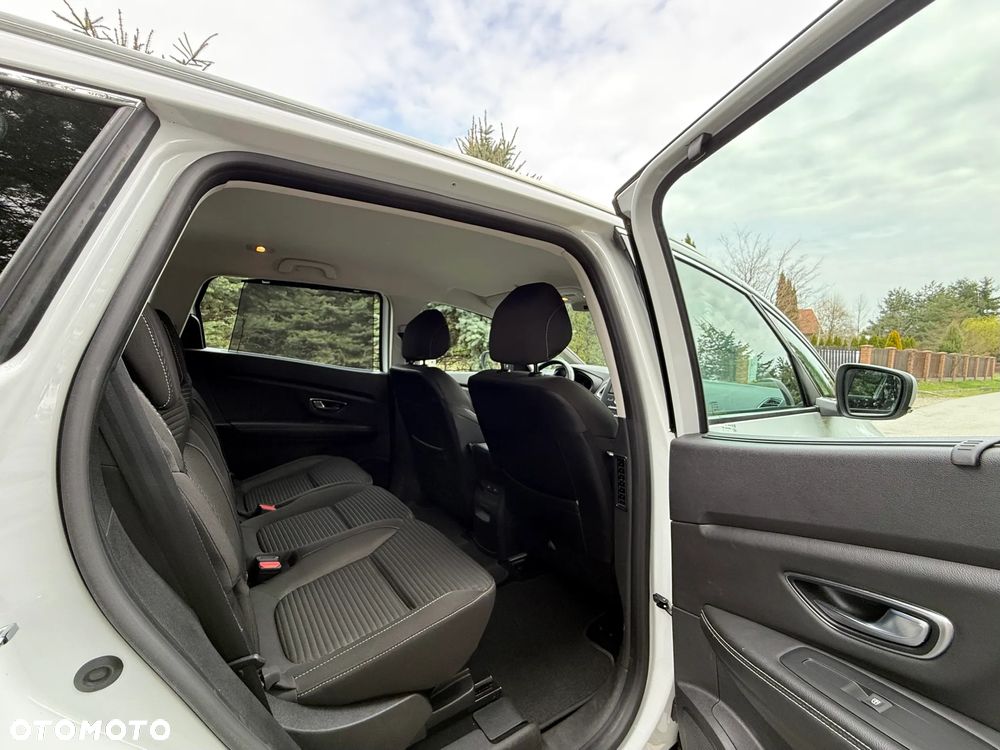 Renault Grand Scenic Gr 1.2 TCe Energy Privilege - 28