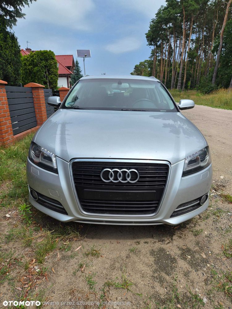 Audi A3 Sportback - 2