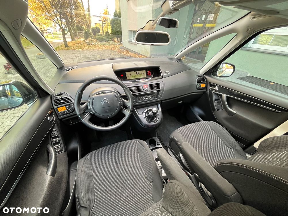 Citroën C4 Picasso 1.6 HDi Impress - 18