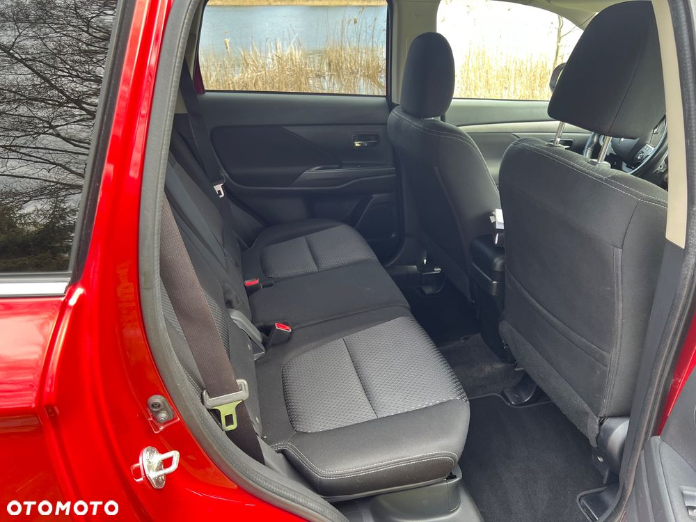 Mitsubishi Outlander 2.0 2WD CVT Diamant Edition - 9