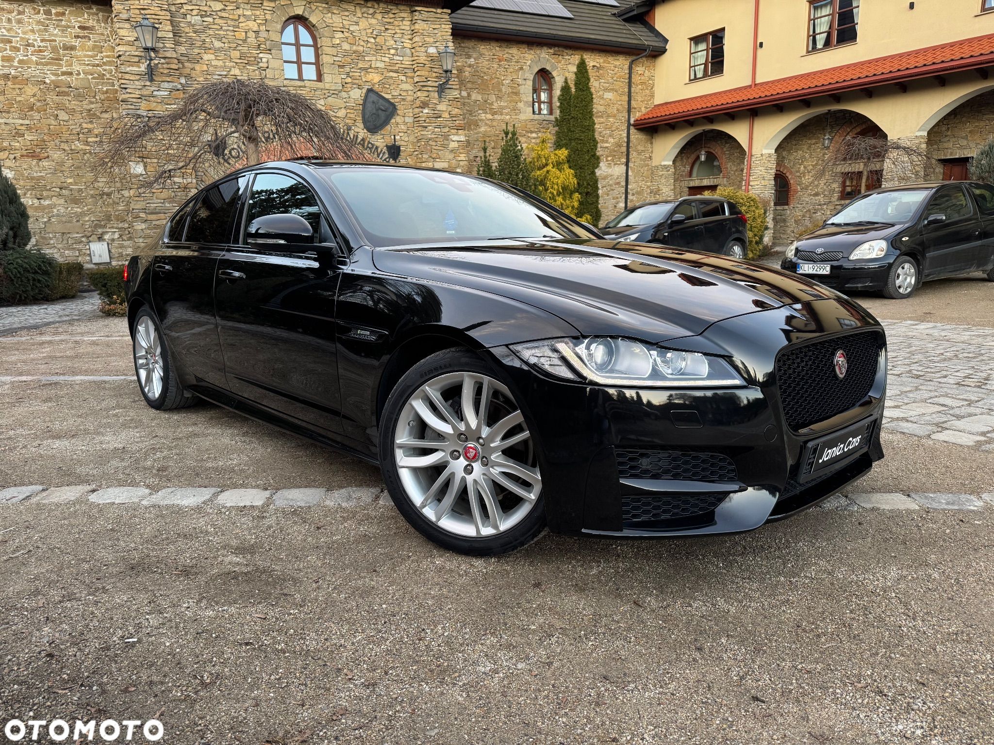 Jaguar XF - 1