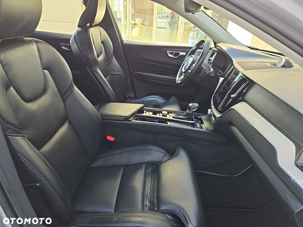Volvo XC 60 T5 AWD Geartronic Inscription - 11