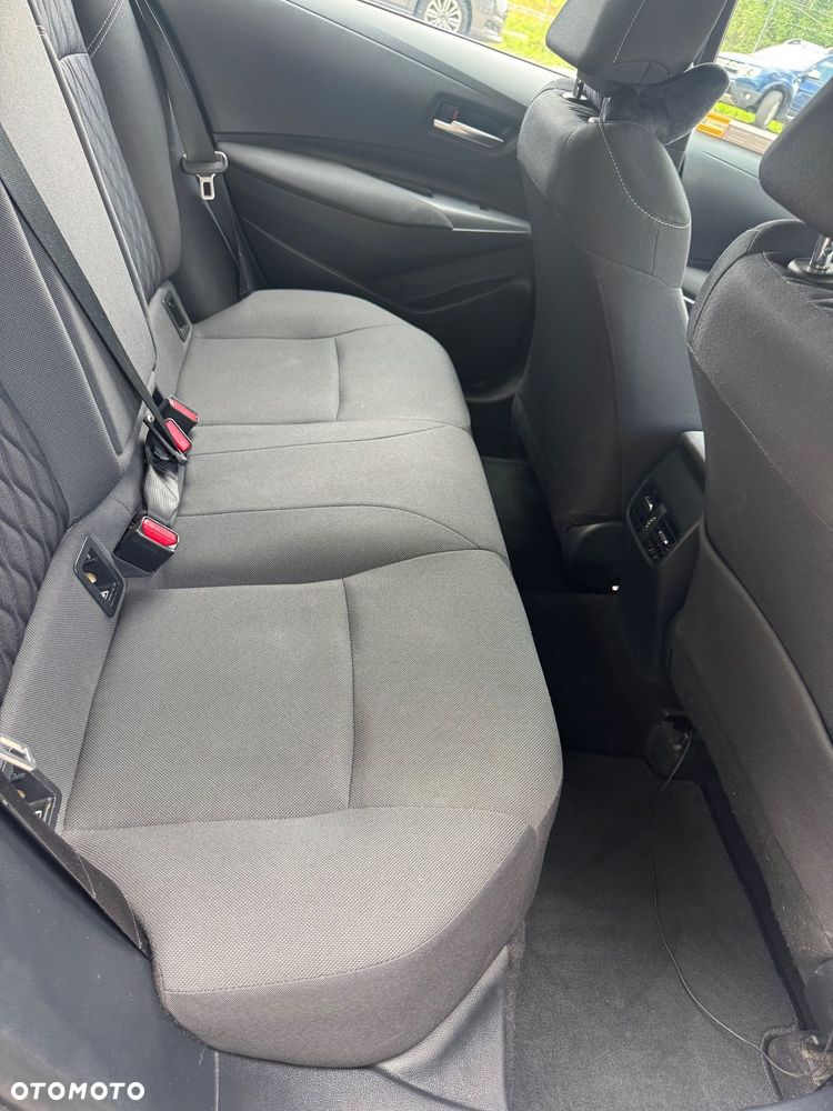 Toyota Corolla - 17