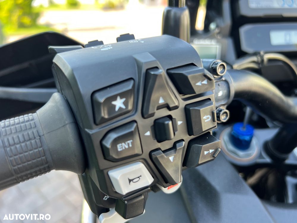 Honda Africa Twin - 9