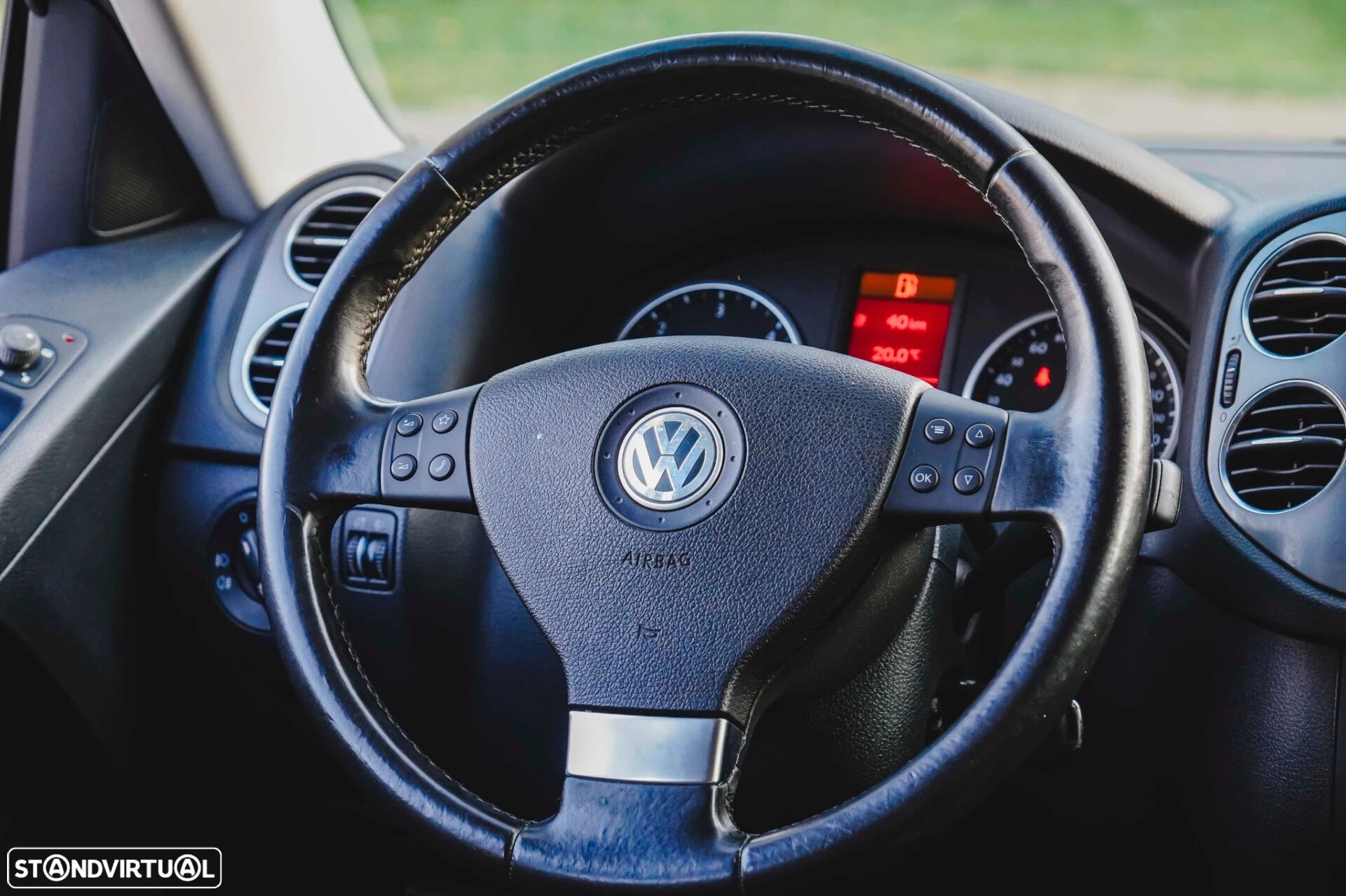 VW Tiguan - 22