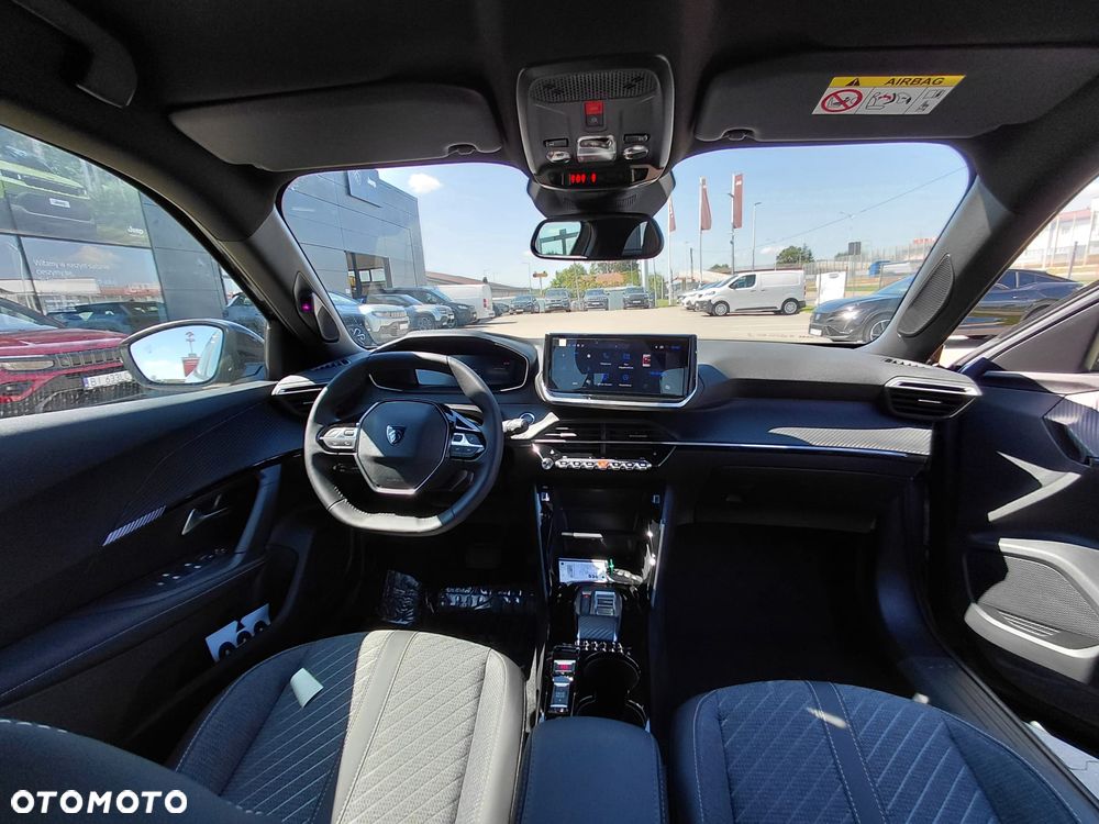Peugeot 2008 PureTech mHEV Allure e-DCS6 - 13