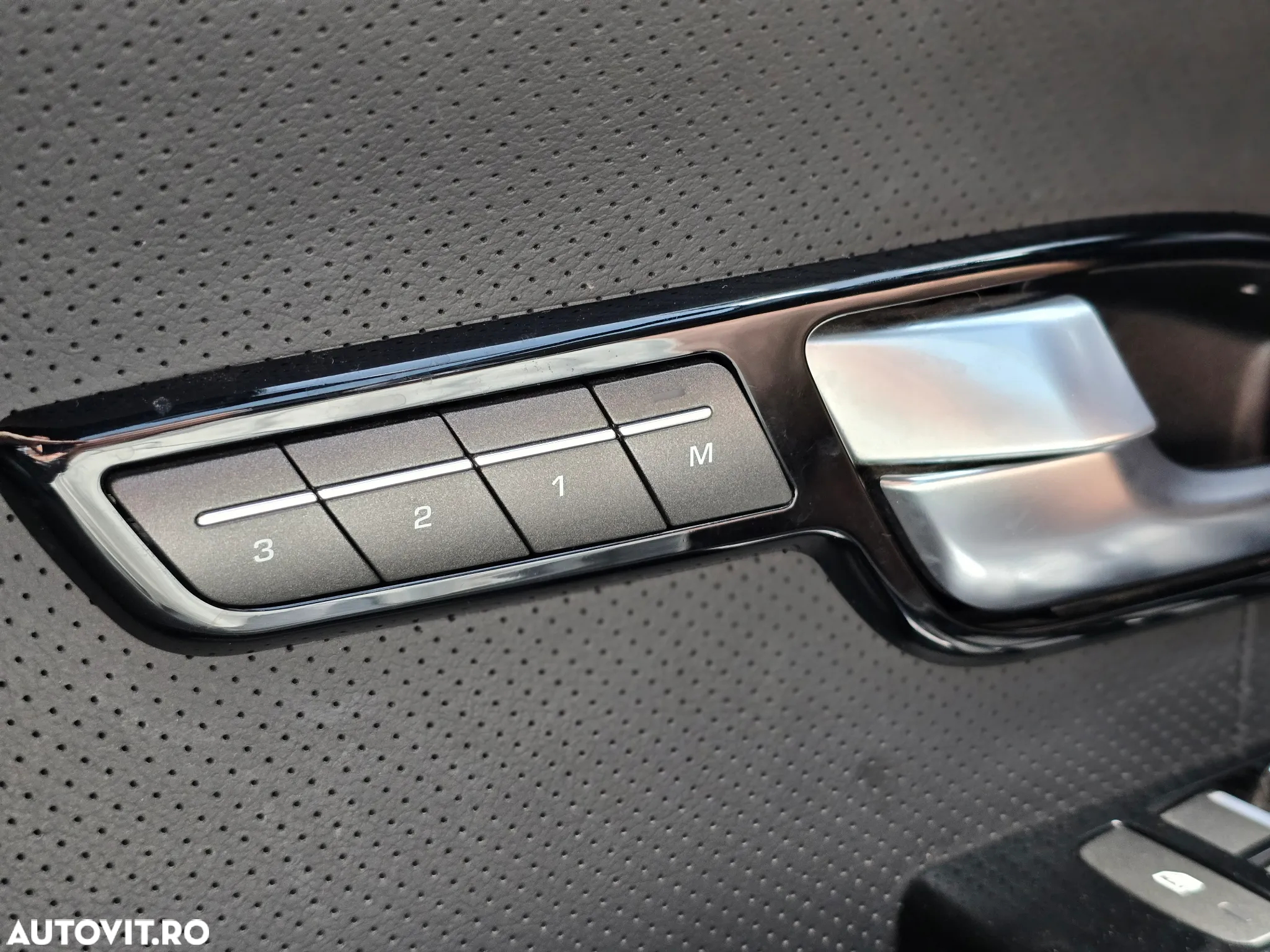 Land Rover Range Rover Evoque - 14