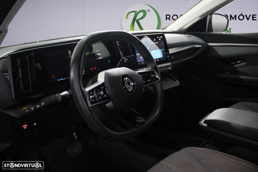 Renault Mégane E-Tech - 7