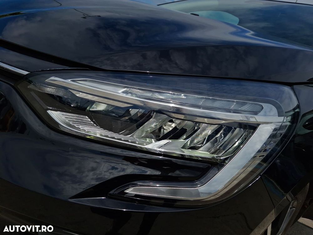 Renault Clio - 24
