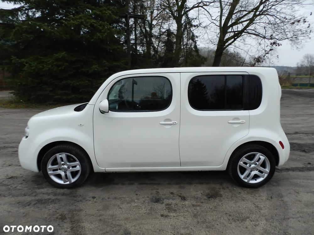 Nissan Cube - 9