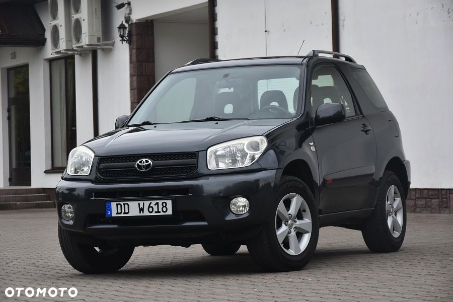 Toyota RAV4 1.8 VVT-i 4x2 - 2