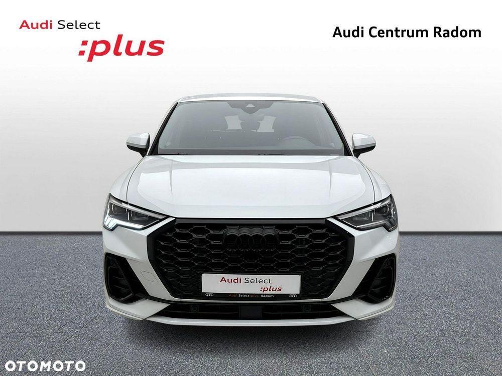 Audi Q3 Sportback - 9