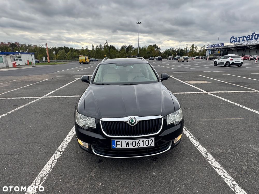 Skoda Superb 1.8 TSI Elegance DSG - 2