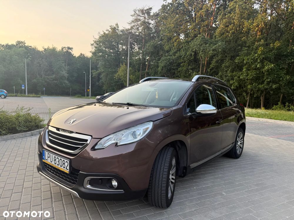 Peugeot 2008 1.2 Pure Tech Allure S&S - 1