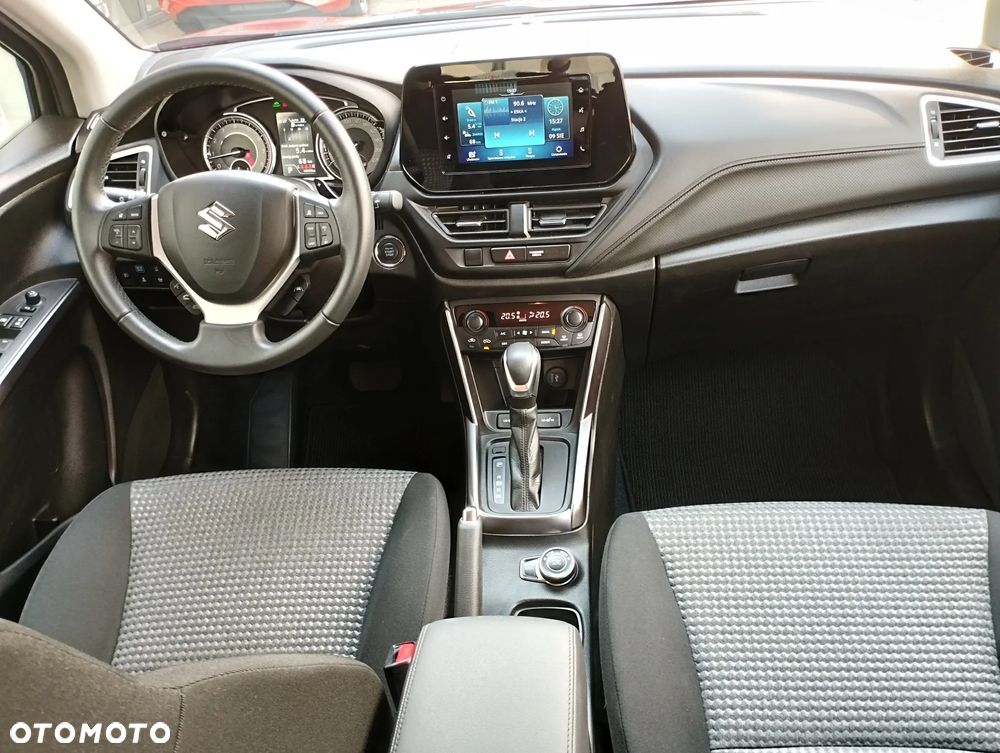 Suzuki SX4 S-Cross ver-1-5-dualjet-hybrid-premium-4wd-ags - 17