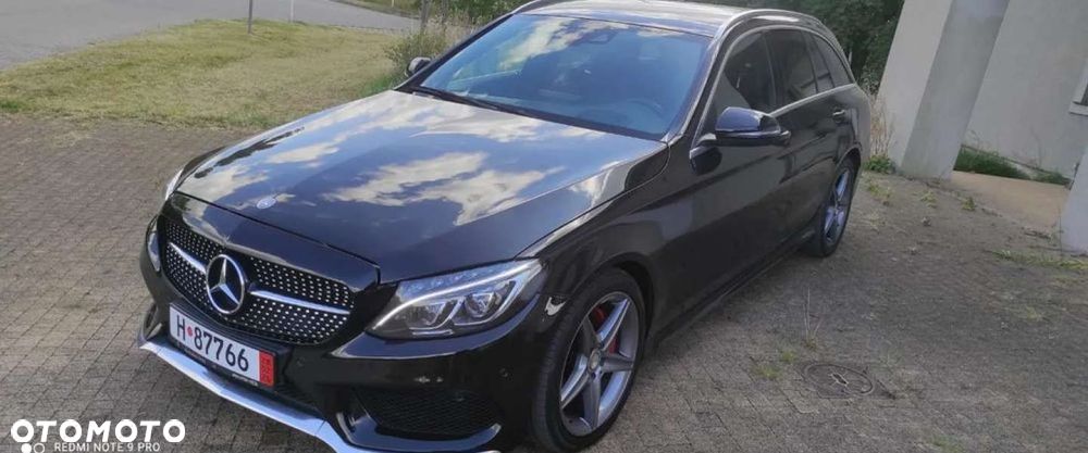 Mercedes-Benz Klasa C 220 d 4Matic 7G-TRONIC AMG Line - 3