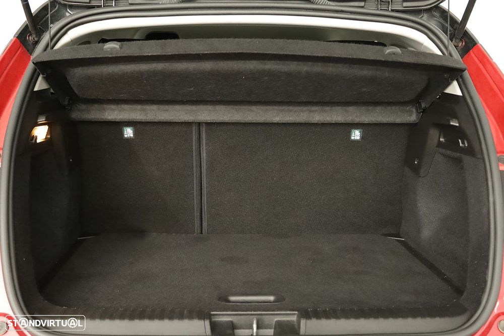 Renault Captur 1.0 TCe Techno - 25