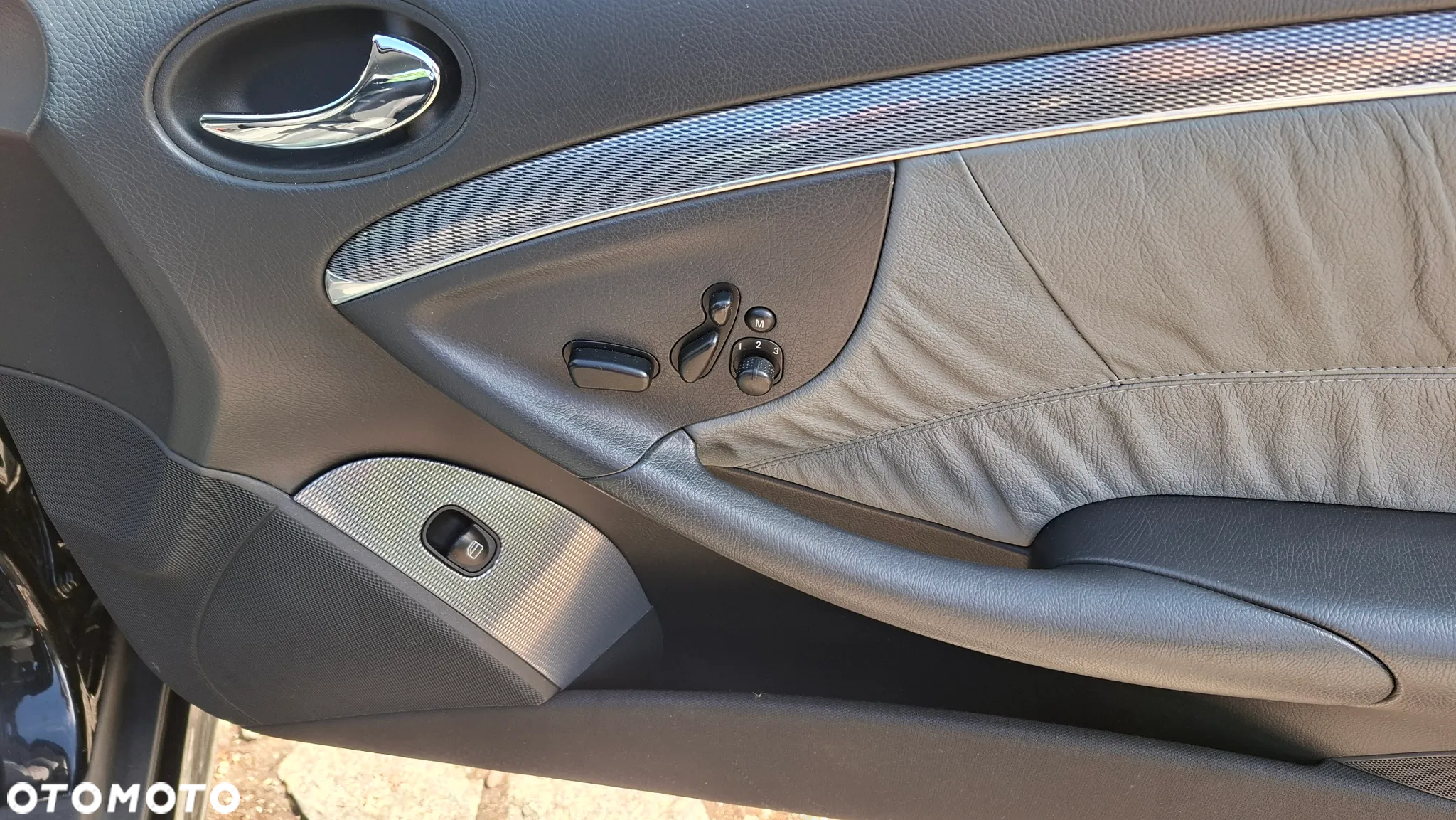 Mercedes-Benz CLK Cabrio 500 7G-TRONIC Avantgarde - 12