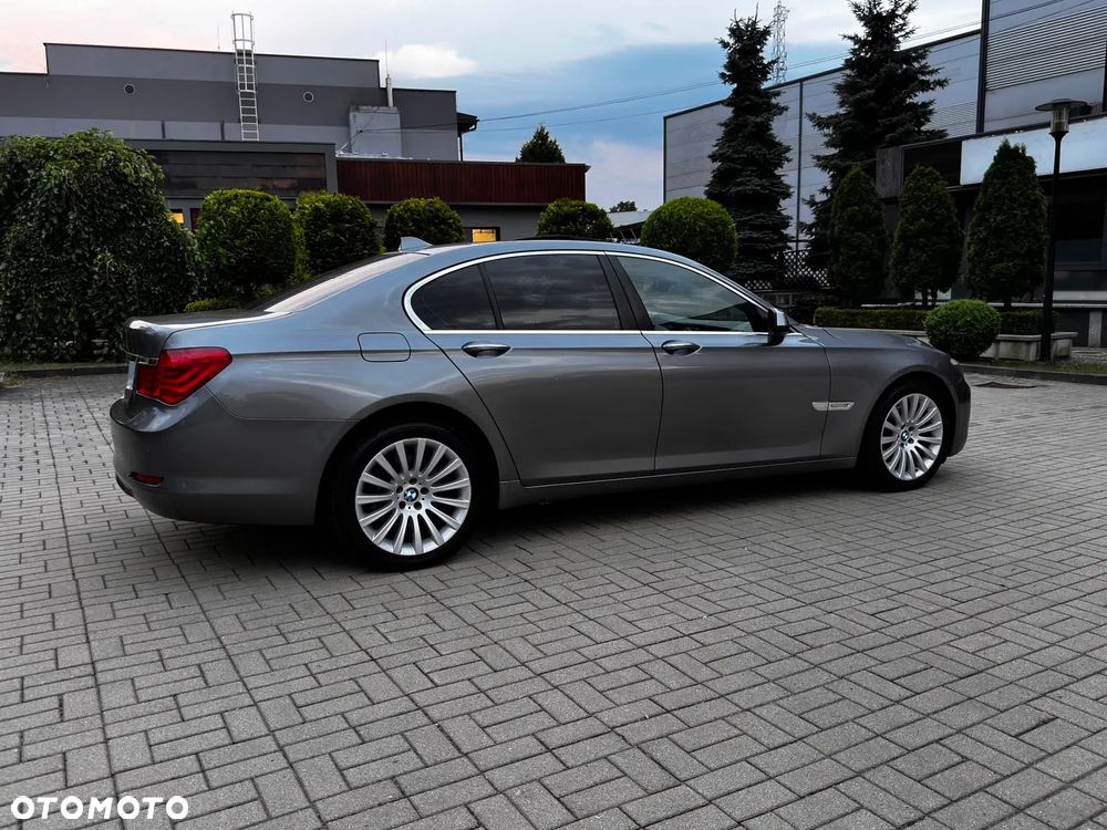 BMW Seria 7 730d - 9