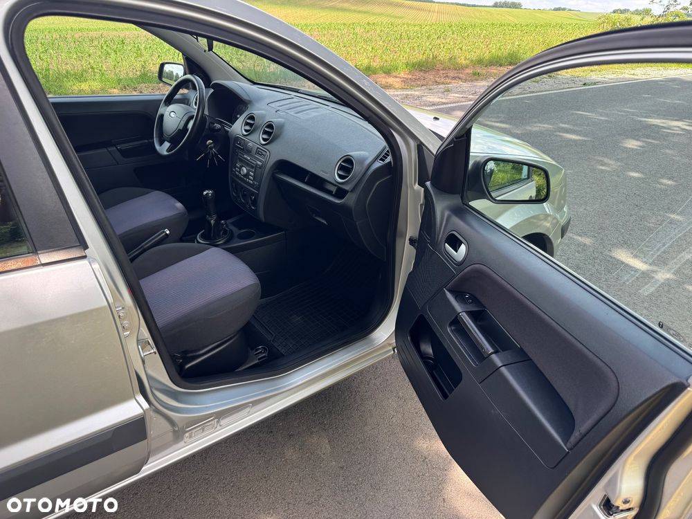 Ford Fusion 1.4 Fun - 17