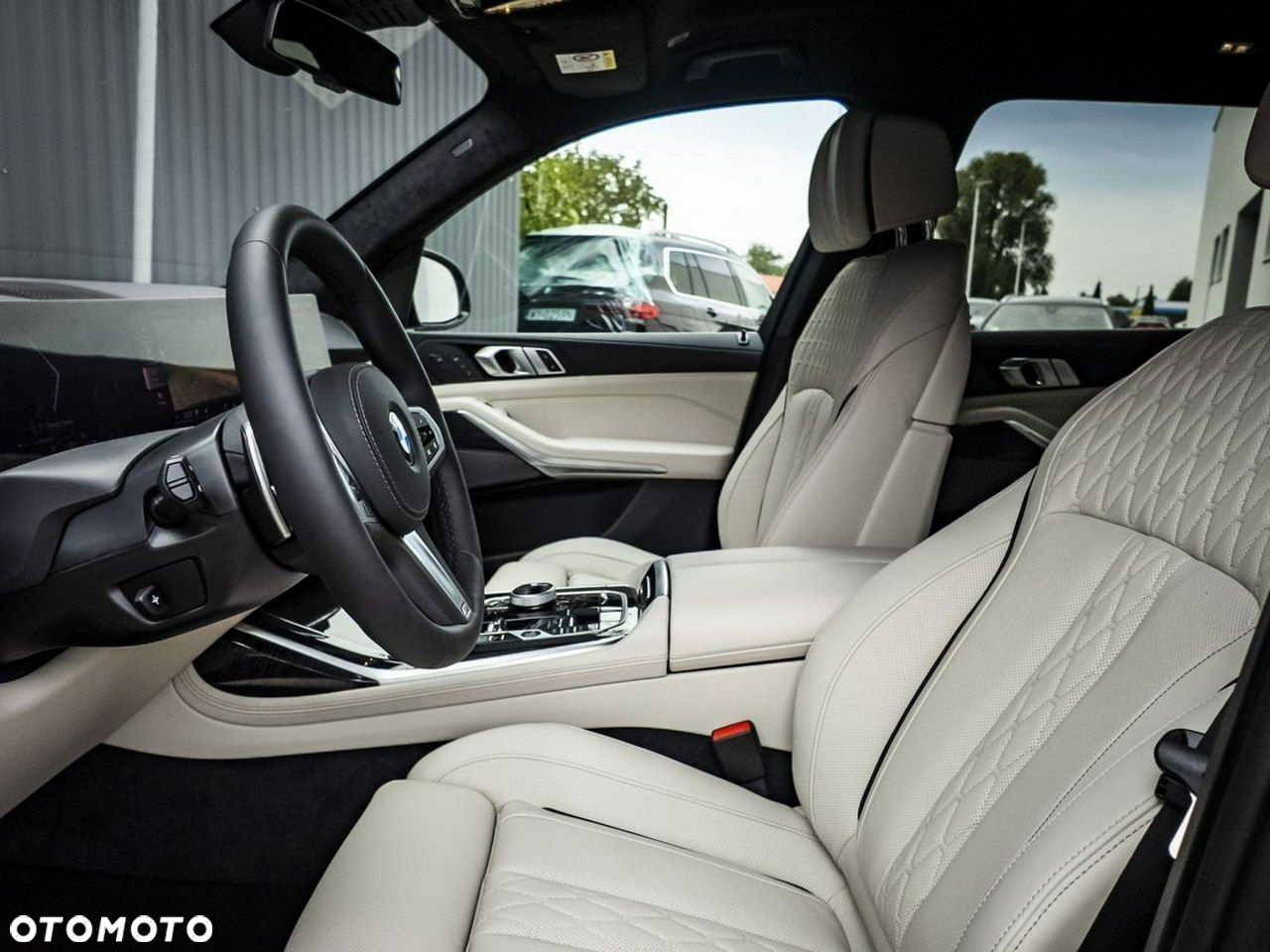 BMW X7 - 16