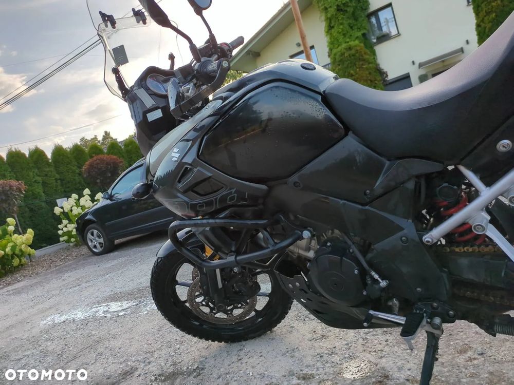 Suzuki V-STROM - 9