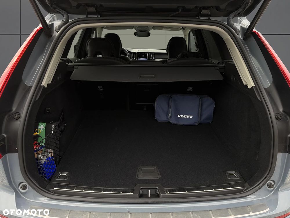 Volvo XC 60 B4 B Plus Bright - 26