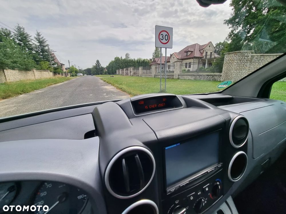 Citroën Berlingo 1.6i Prestige - 28