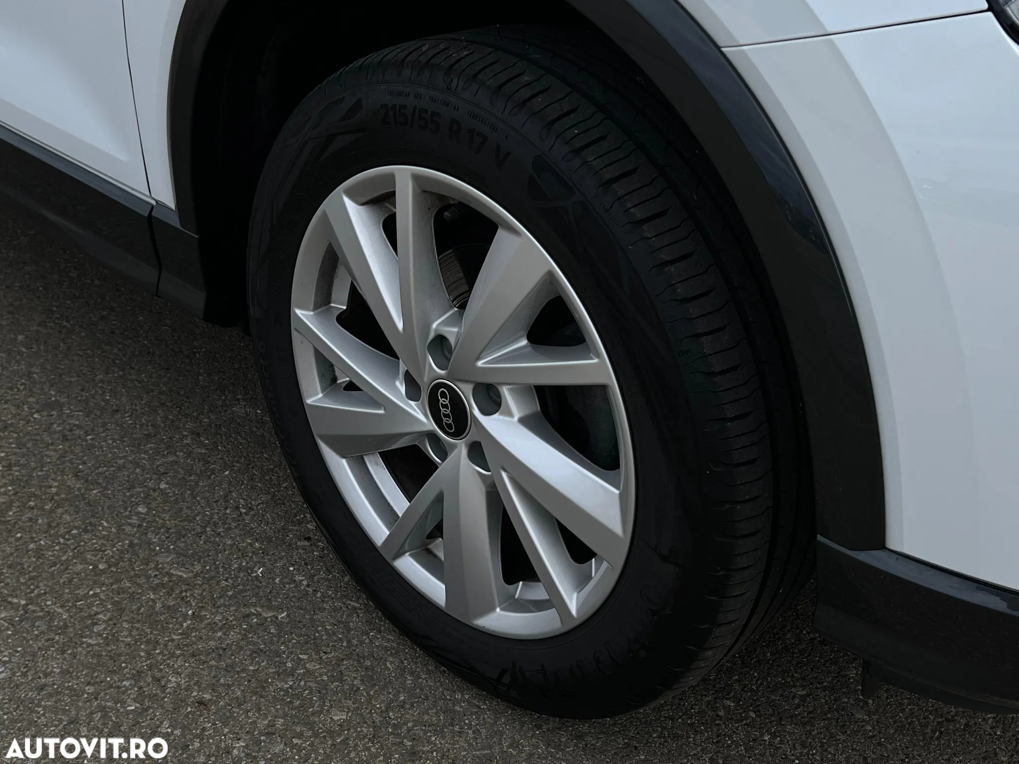 Audi Q2 35 TFSI S tronic sport - 33