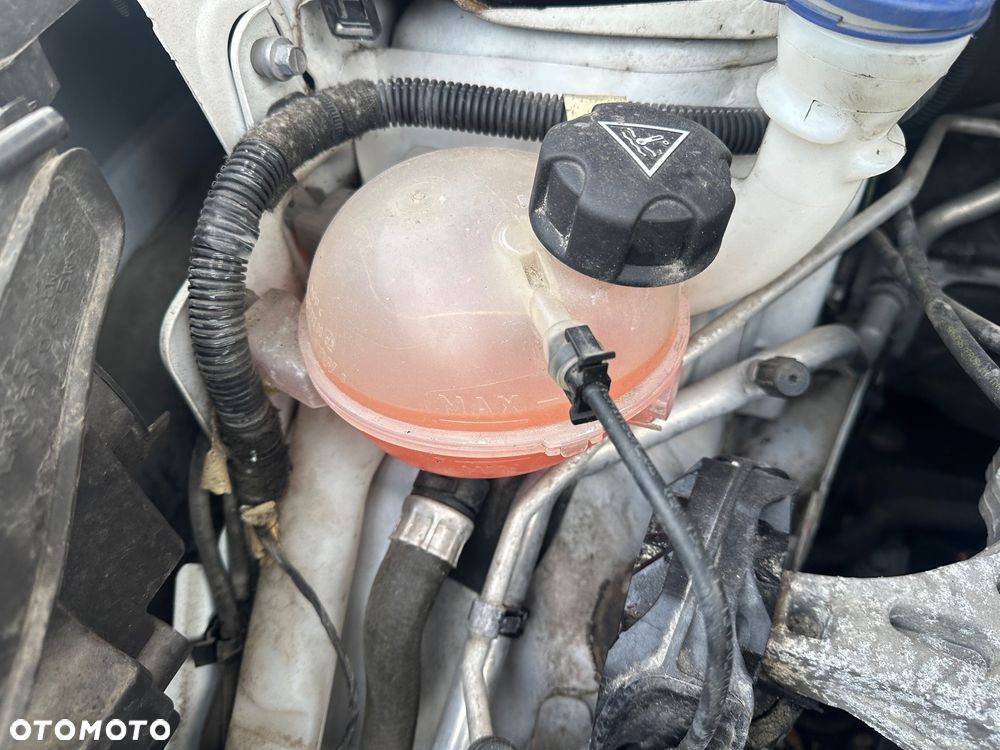 Peugeot 2008 PureTech 82 ETG5 STOP&START Allure - 12