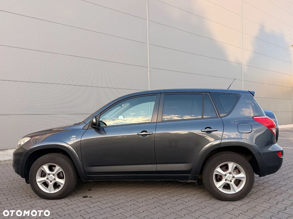 Toyota RAV4 2.2 D-4D X - 3