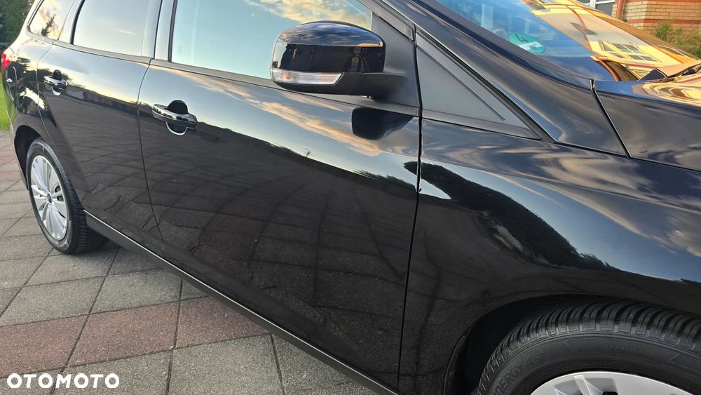 Ford Focus 1.0 EcoBoost Gold X (Trend) - 12